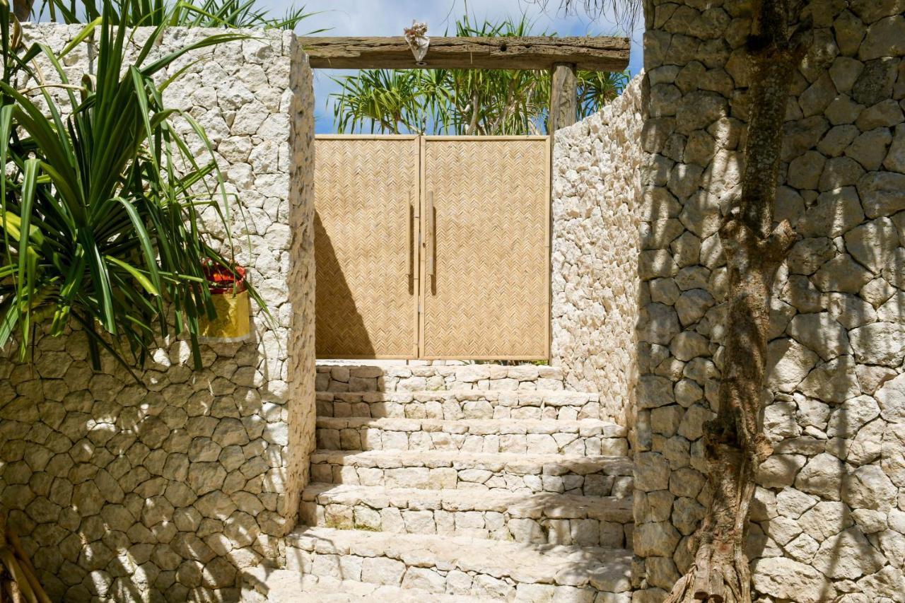 The Cabins Sandy Bay Nusa Lembongan Exterior foto